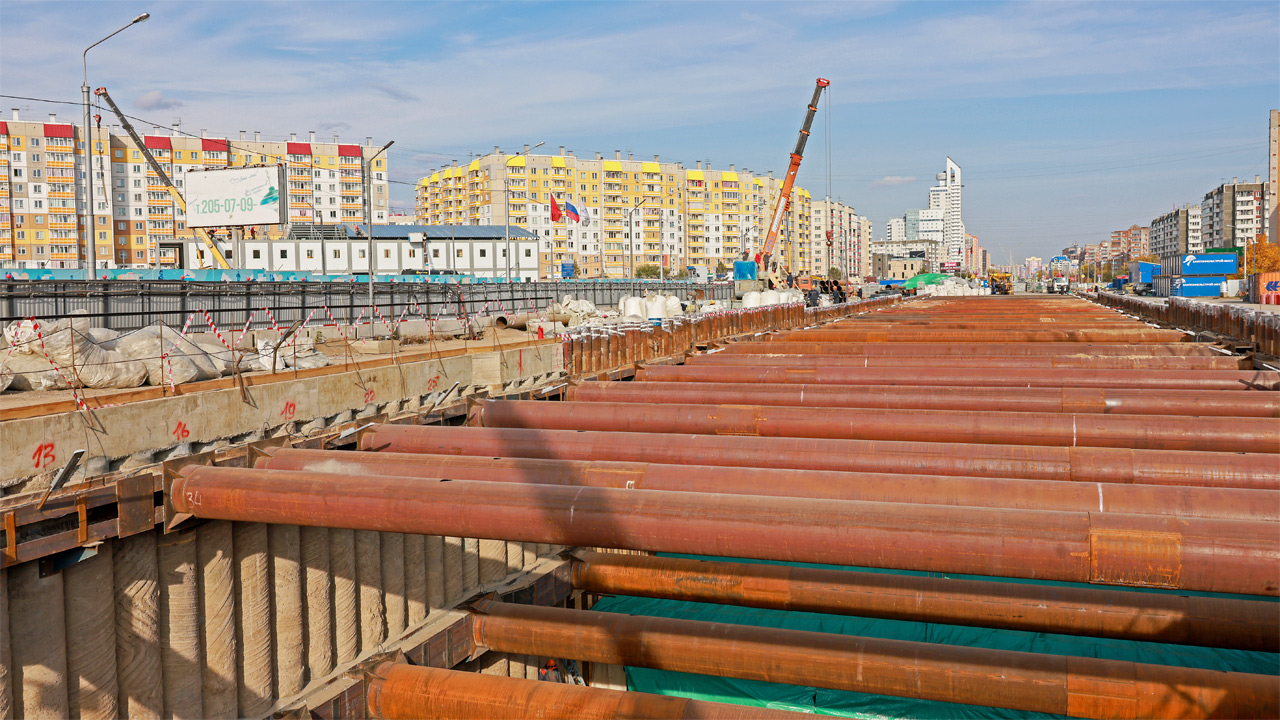 строительство котлована метро на остановке ул шатхеров