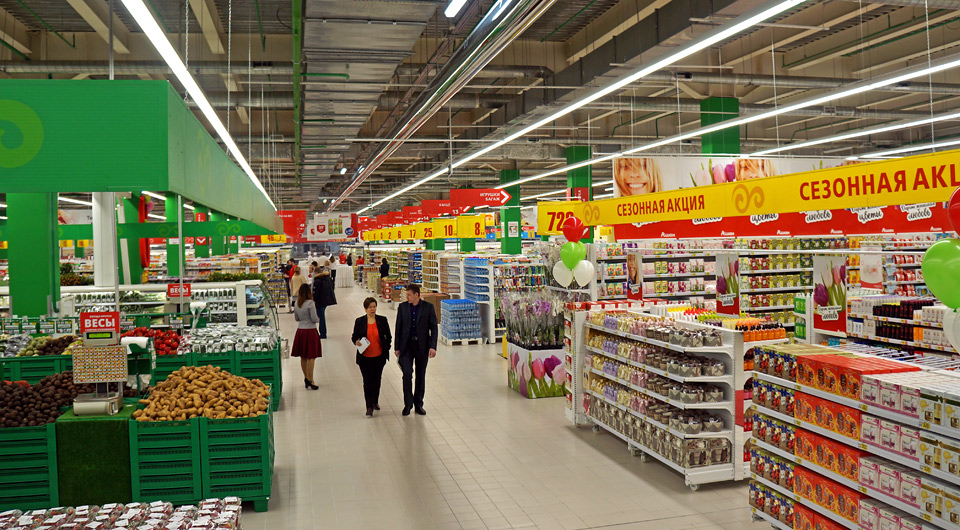 Auchan в Красноярске - общий вид торгового зала