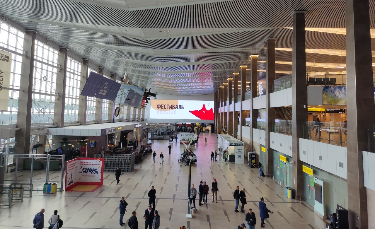 В аэропорту Красноярск