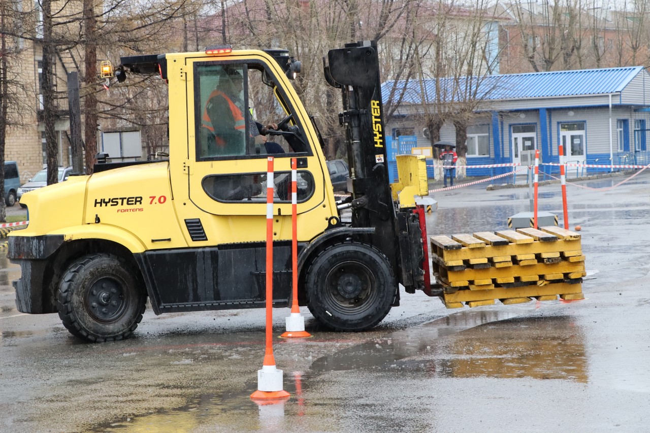 Конкурс водителей погрузчика