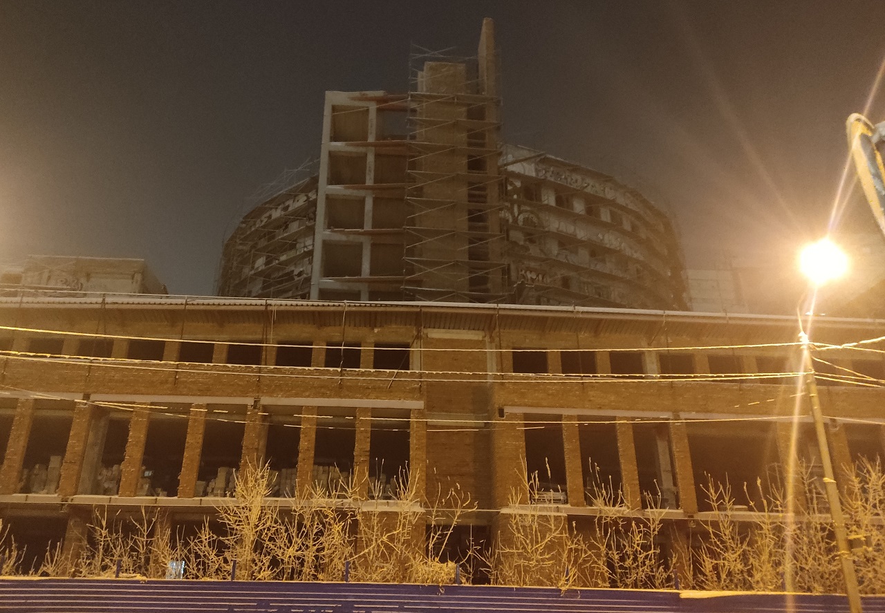 Здание "Эльдорадо" на Сурикова