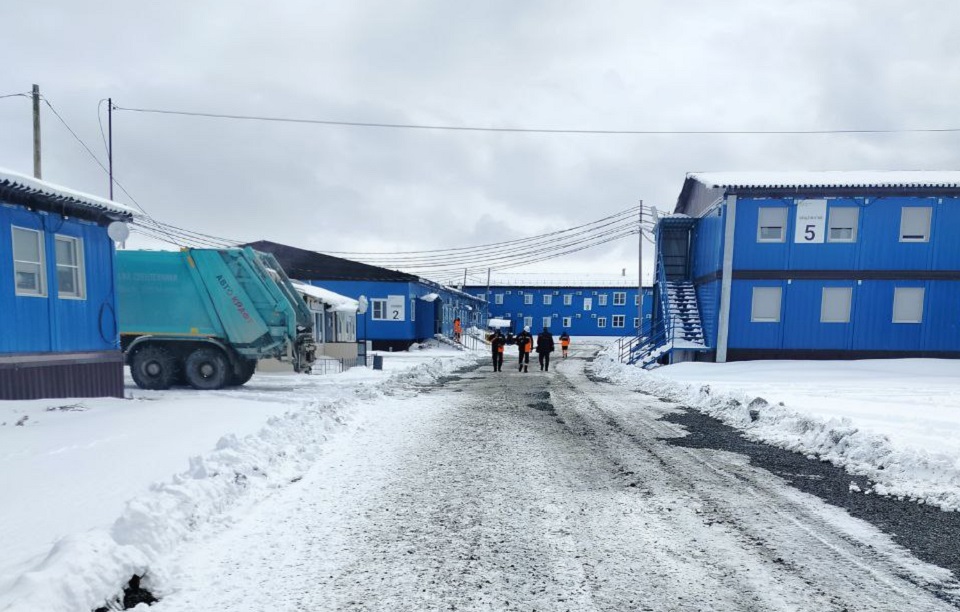 Вахтовый городок зимой