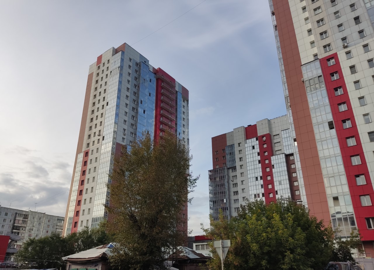Дома на Республики