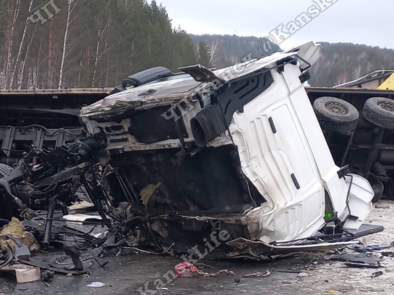 В Иланском районе Красноярского края произошло смертельное ДТП с двумя грузовиками