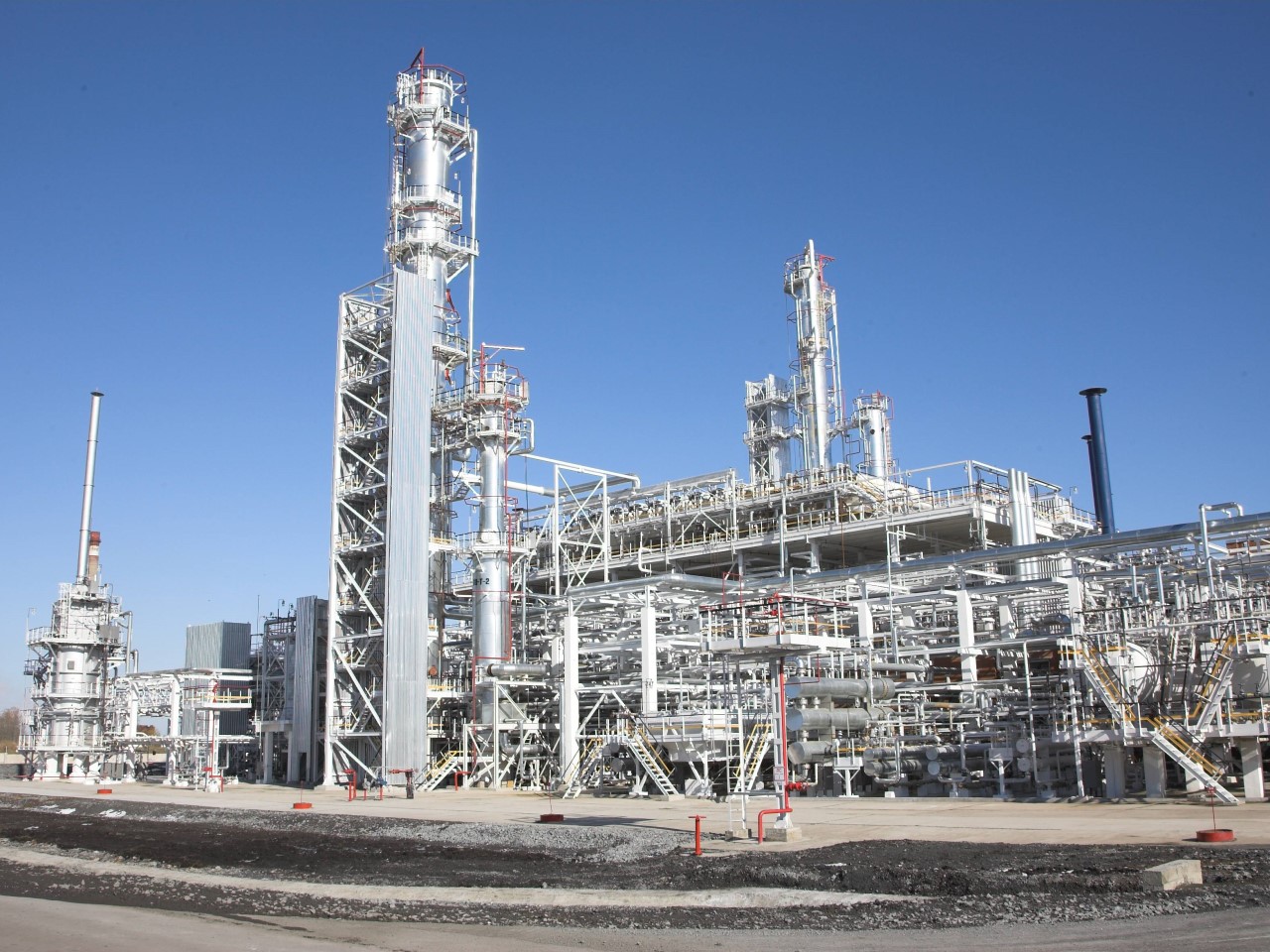 Ачинский нефтеперерабатывающий завод