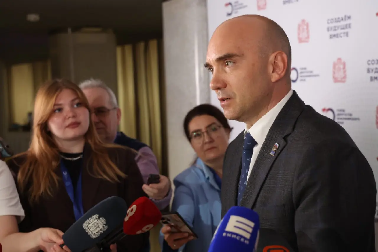 Депутат Егор Васильев