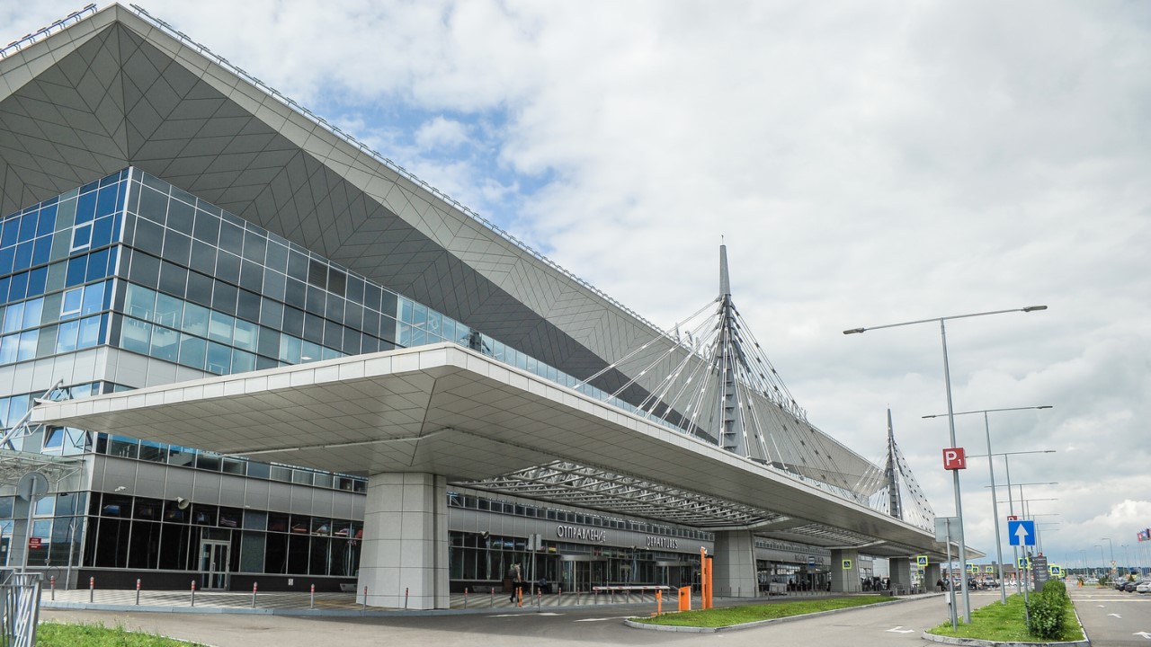Терминал аэропорта Красноярск