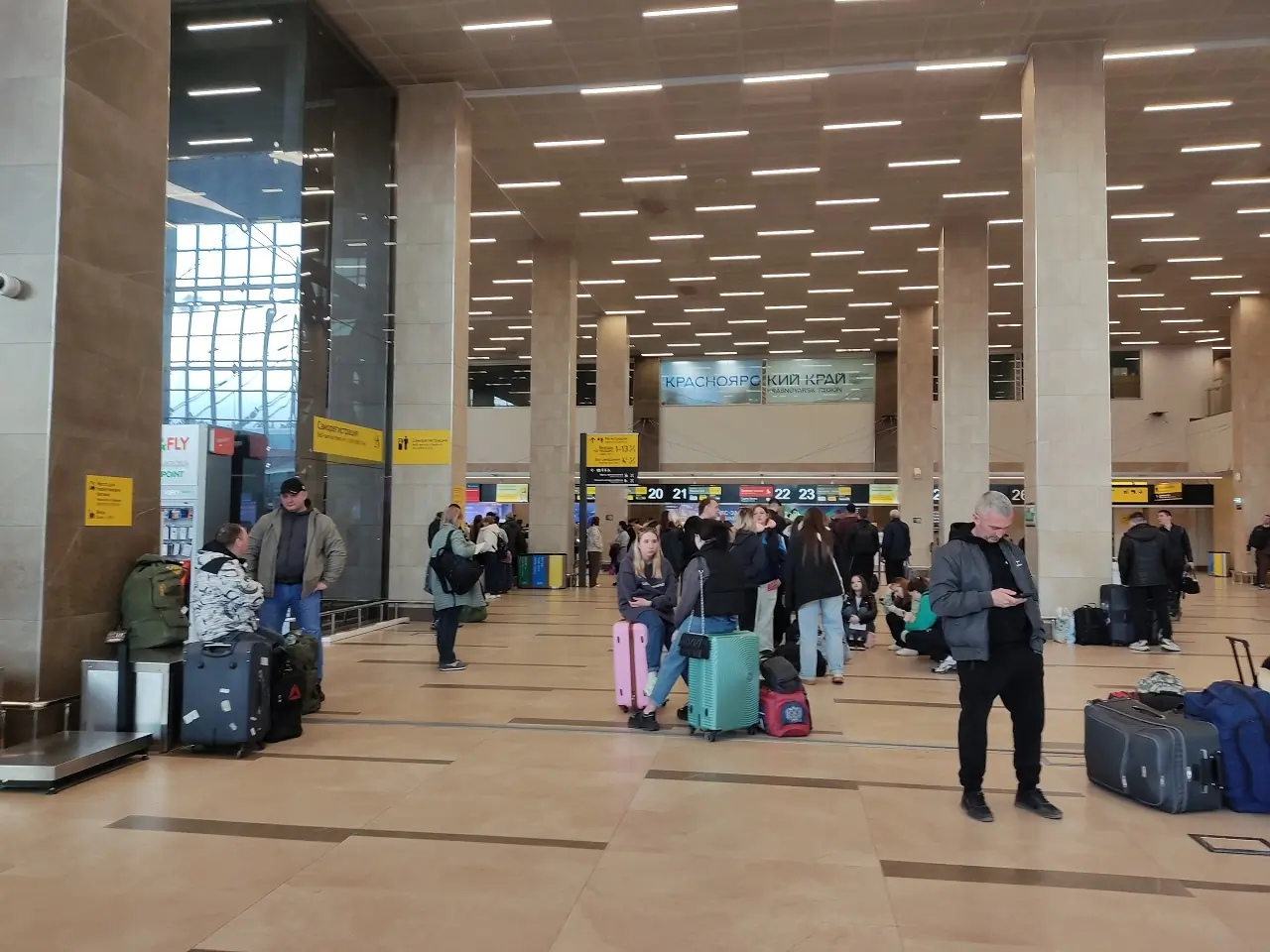 В аэропорту Красноярск 