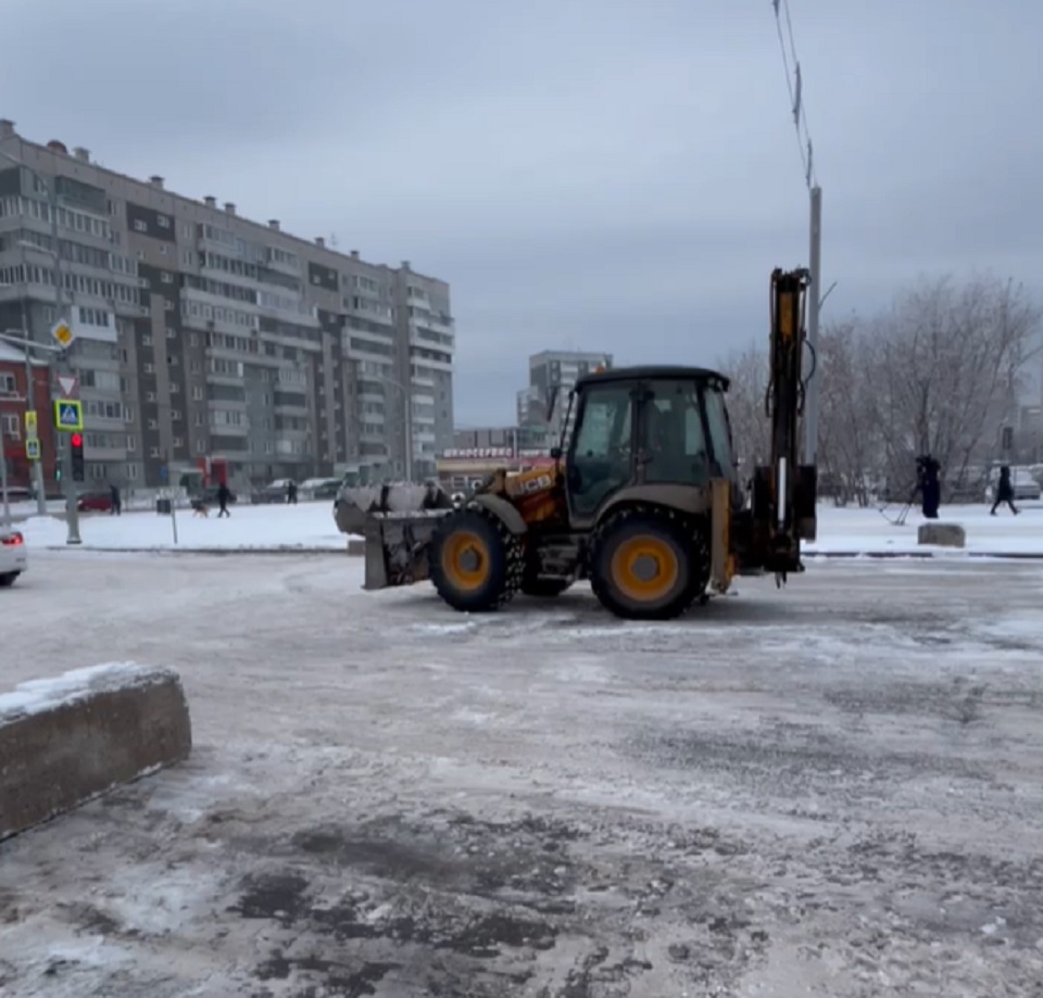 Демонтаж бетонных блоков