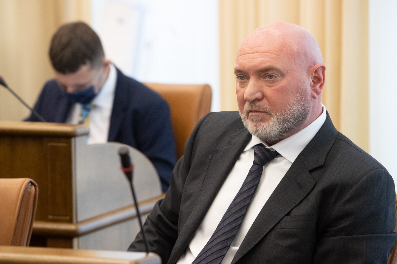 Депутат Сергей Натаров