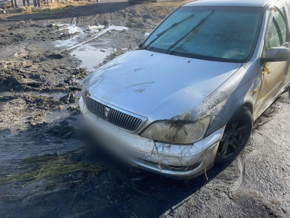 Автомобиль утонул в реке Ангара
