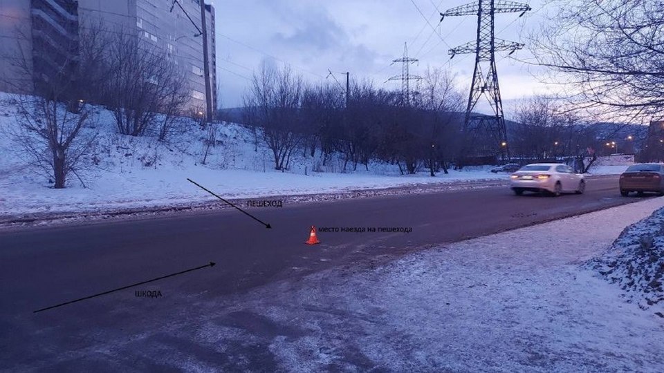 Школьник перебегал дорогу и попал под колеса в Красноярске