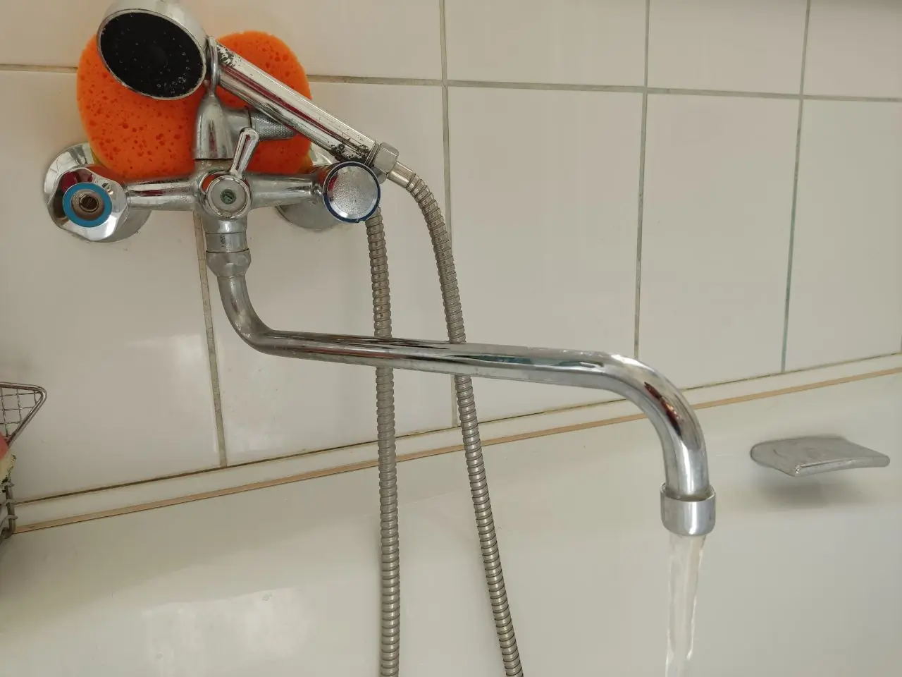 Вода из крана