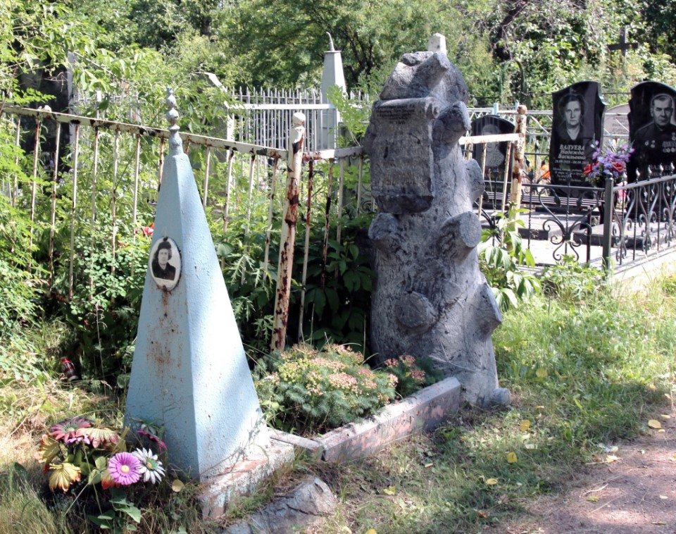 В Красноярске признали памятником истории могилу архитектора Троицкой церкви