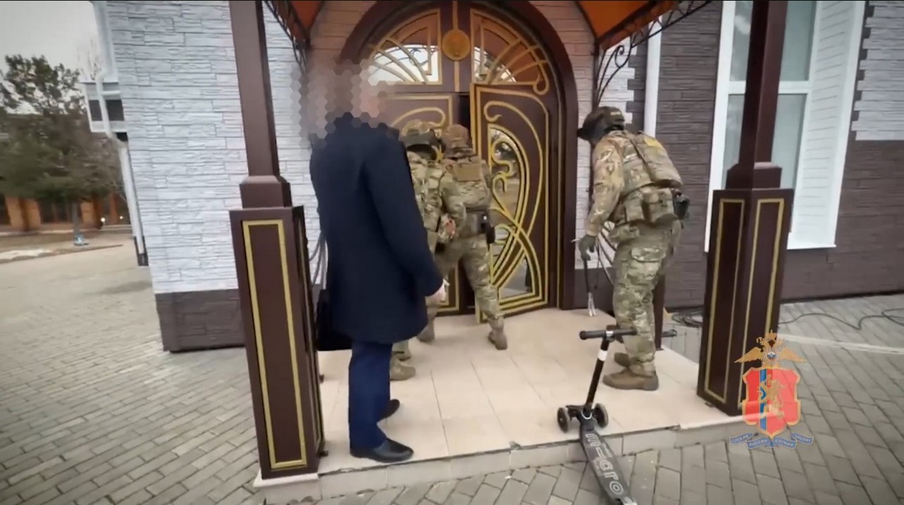 Обыск в коттедже предпринимателя