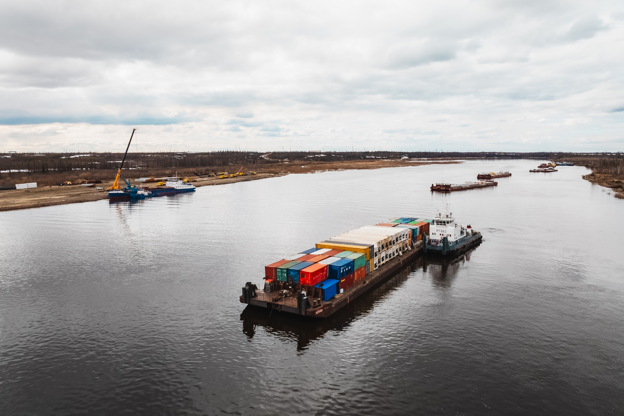 Красноярские нефтяники доставят рекордный объем грузов на объекты «Восток Ойл» в летнюю навигацию