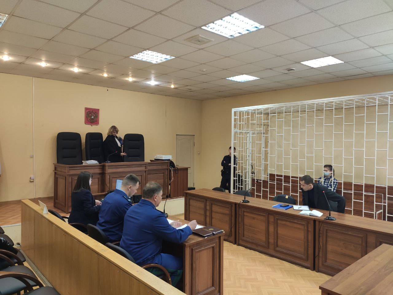 Полина Дворкина на первом заседании суда