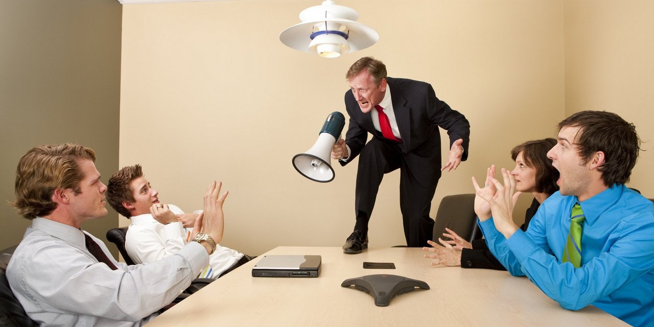 Неадекватное начальство - одна из самых частых причин стресса на работе, считают красноярцы