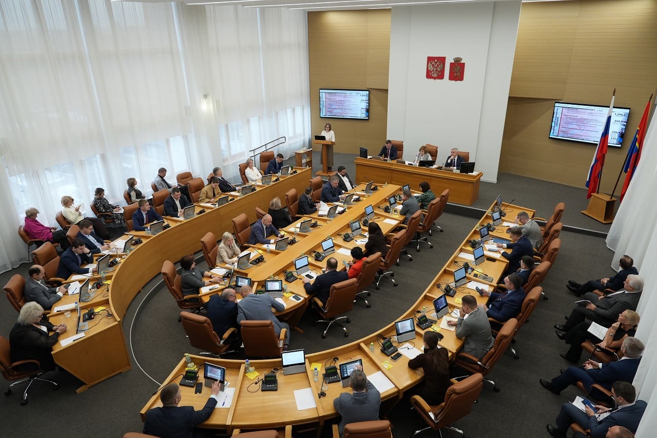 Впервые утвержден бюджет большого Красноярска