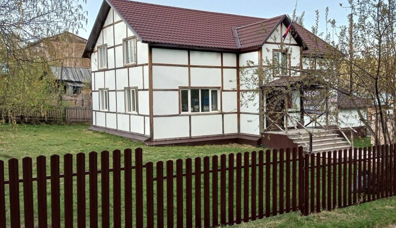 Главу поселка уволили за незаконные премии в Красноярском крае