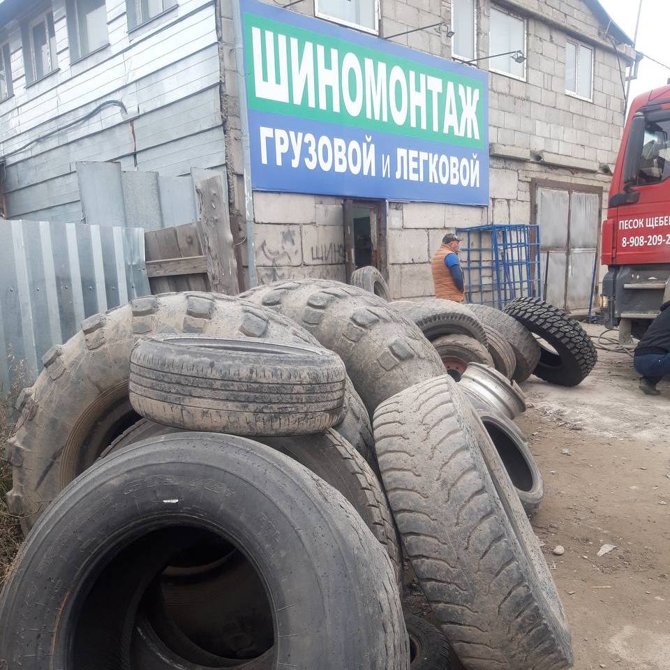 В Енисейске «разули» припаркованные авто на полмиллиона рублей