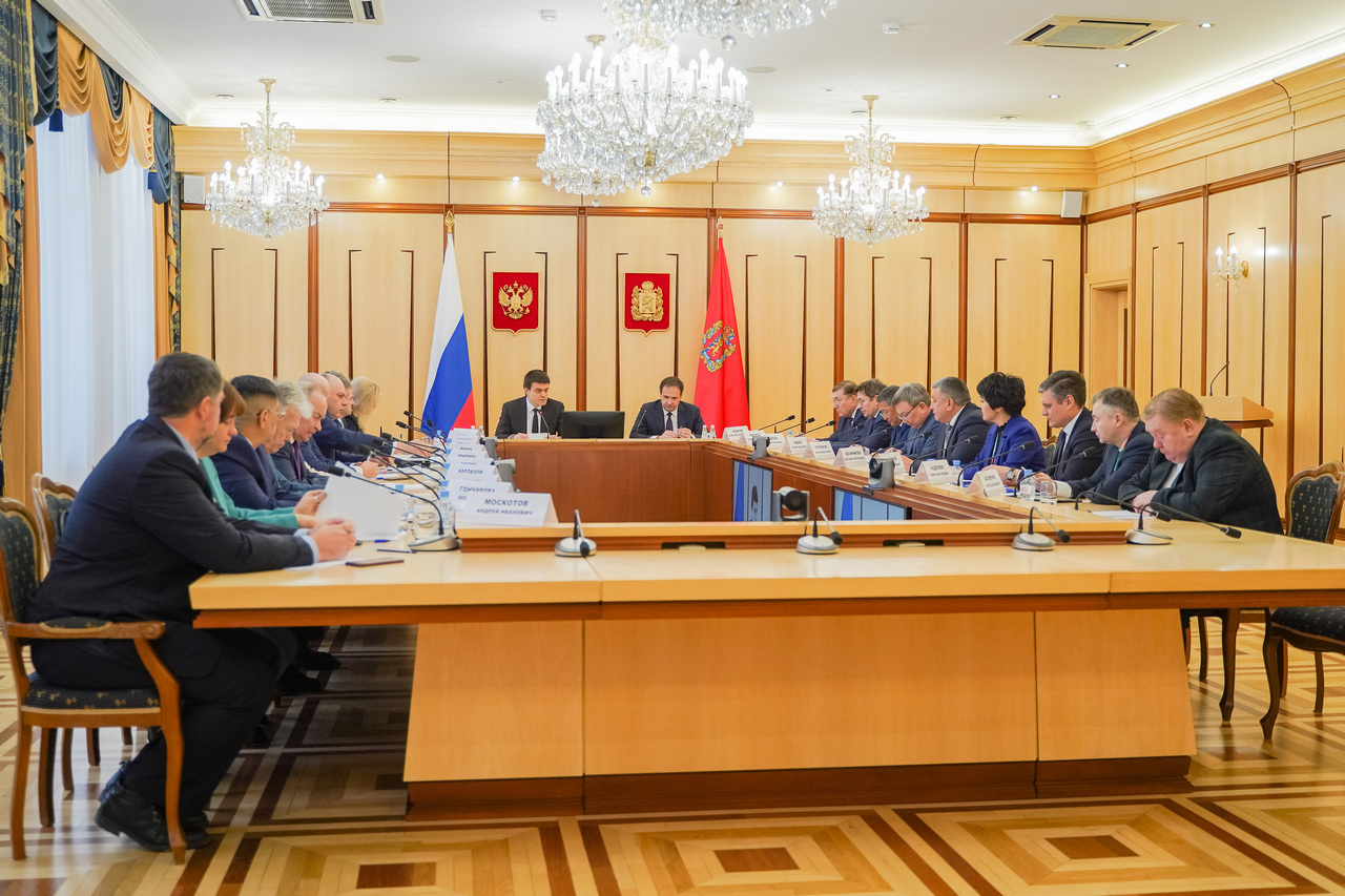 В Красноярске обсудили бюджетную политику Сибири