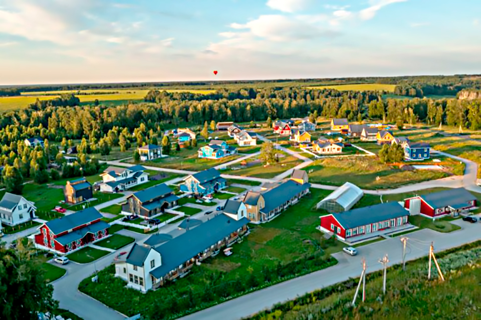 Под Красноярском построят поселок Мира Деревня для «зожников»