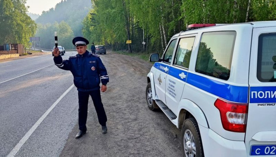 В выходные ГИБДД обещает скрытые облавы на трассах Красноярского края