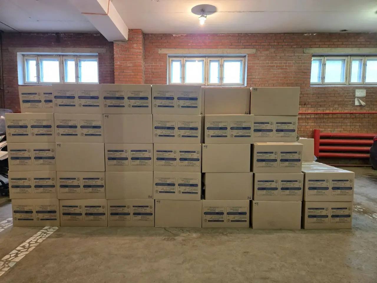 Братья торговали поддельной туалетной бумагой в Красноярске