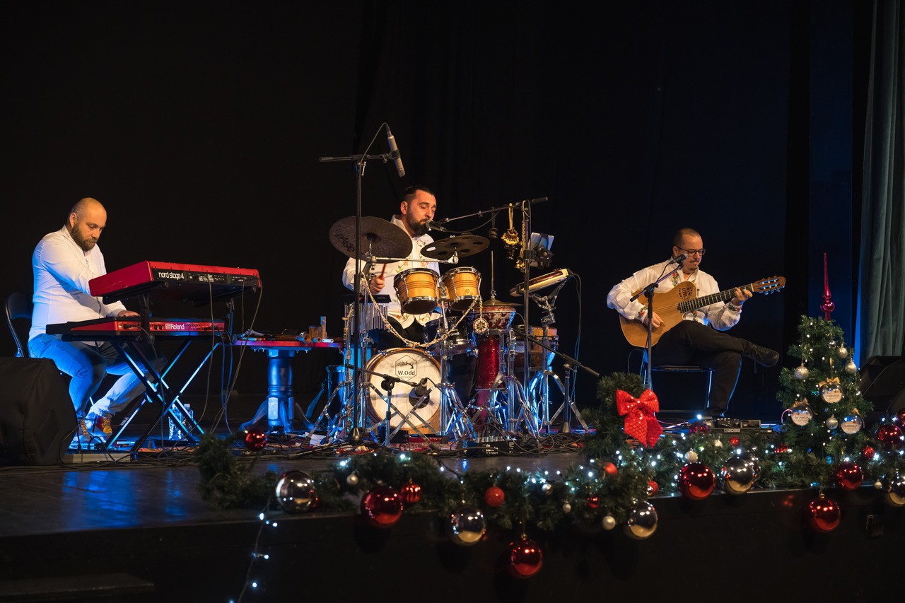 Сербский коллектив Resavac Balkan Trio