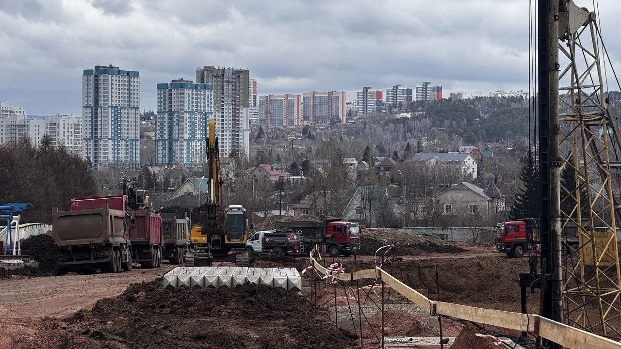 В Октябрьском районе стартовала стройка новой школы