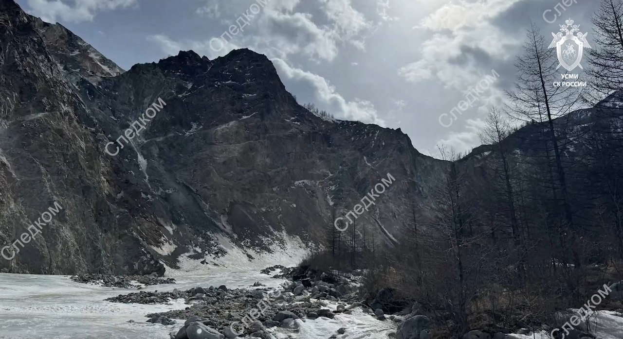 Трагедия на пике Мунку-Сардык: что известно о гибели туристов