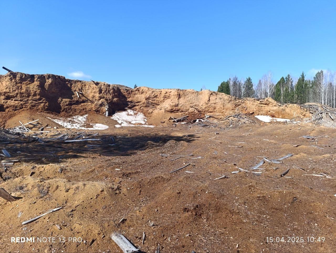 Лесопилка массово загрязнила почву в Красноярском крае