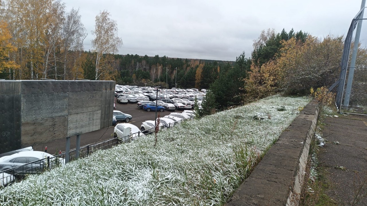 Снег в районе аэропорта
