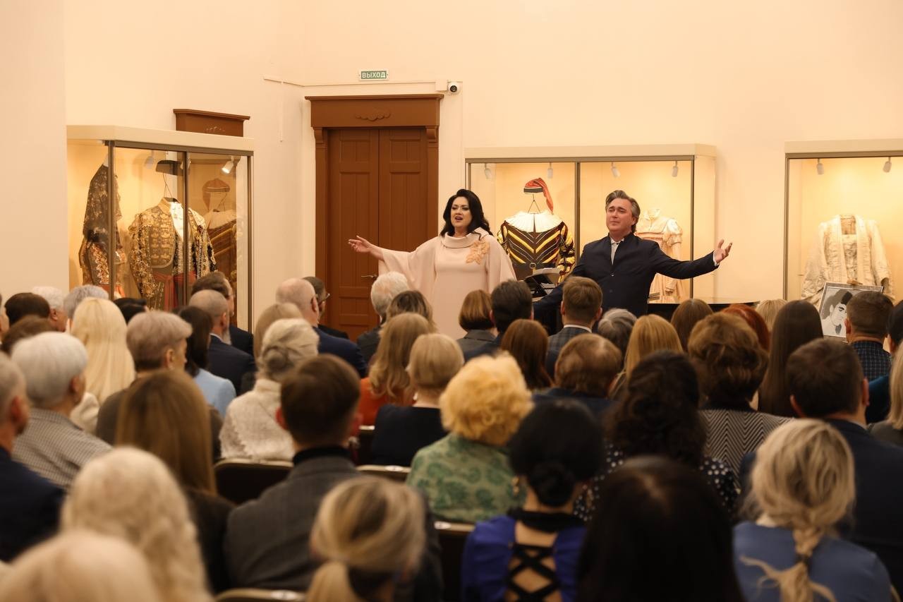 В центре Красноярска открылся новый «Зал искусств»