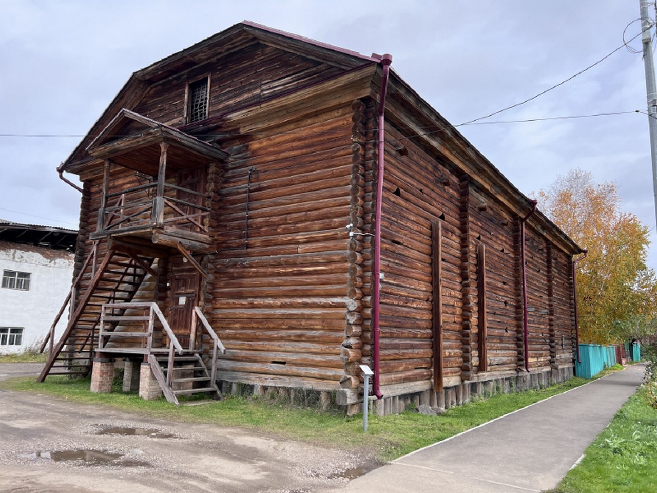 В Енисейске отреставрируют старинный амбар