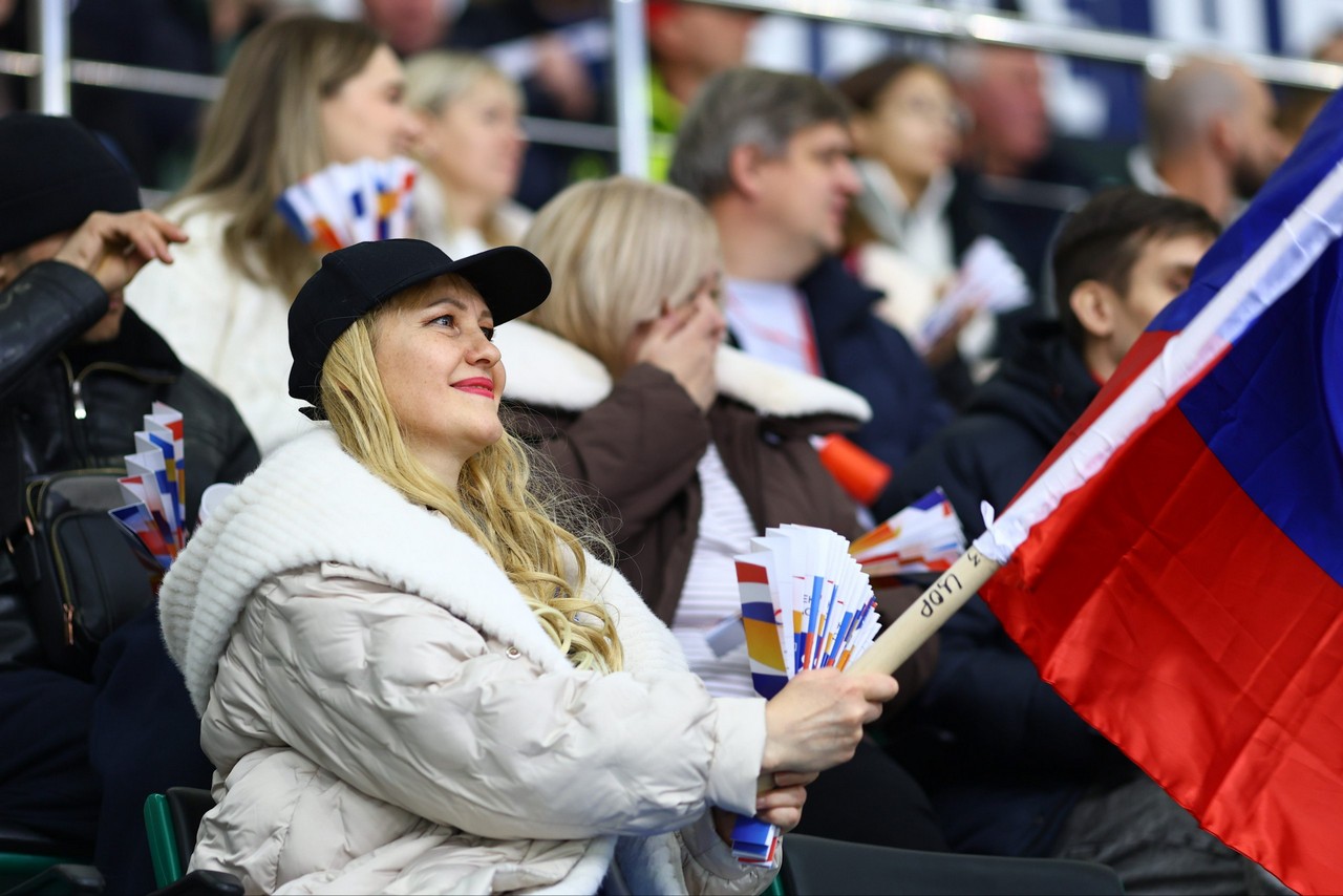 В Красноярске прошел мини-турнир по хоккею с шайбой среди команд СГК