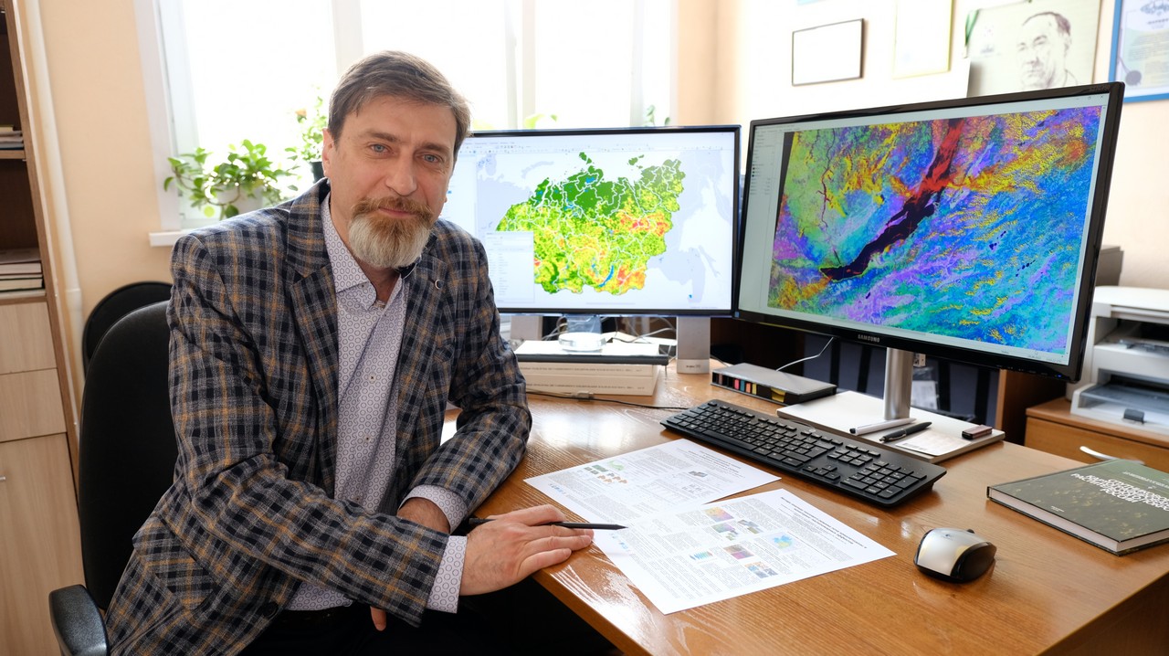Евгений Пономарев, кандидат технических наук и старший научный сотрудник Института леса им. В.Н. Сукачева СО РАН