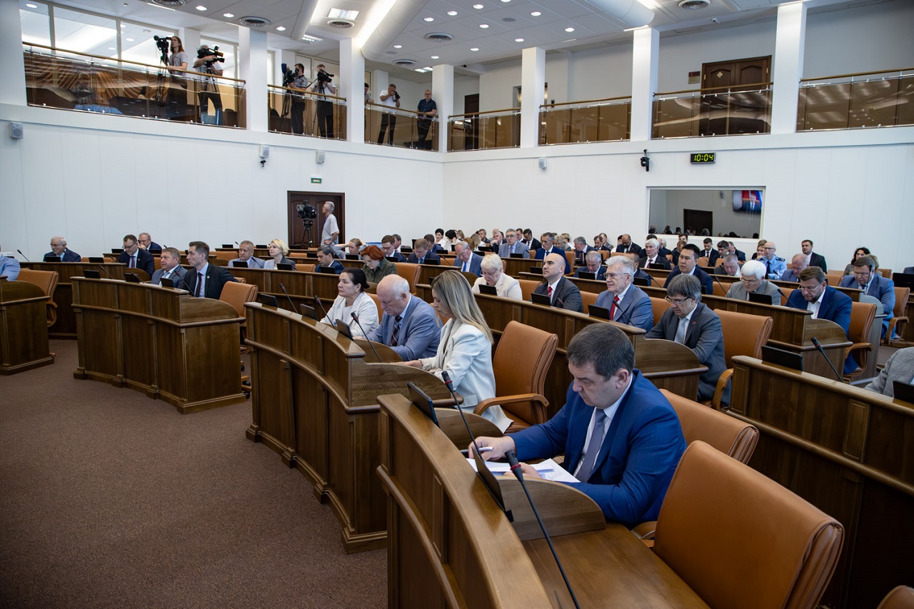 Сессия ЗС края