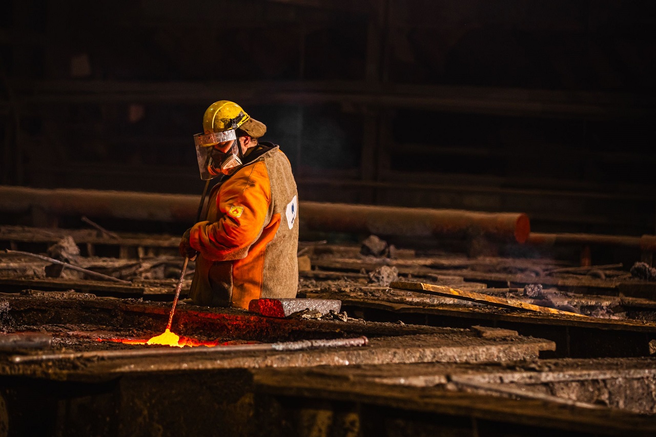 Выпуск цветных металлов