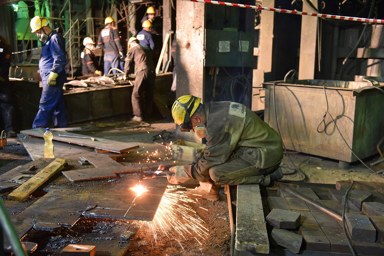 Надеждинский завод, ремонт