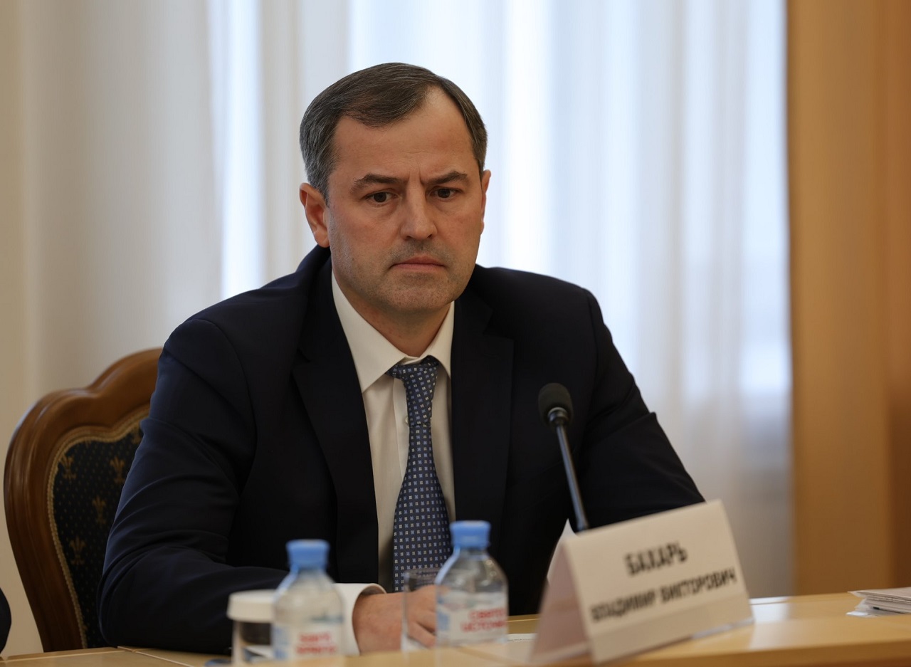 Министр финансов Владимир Бахарь