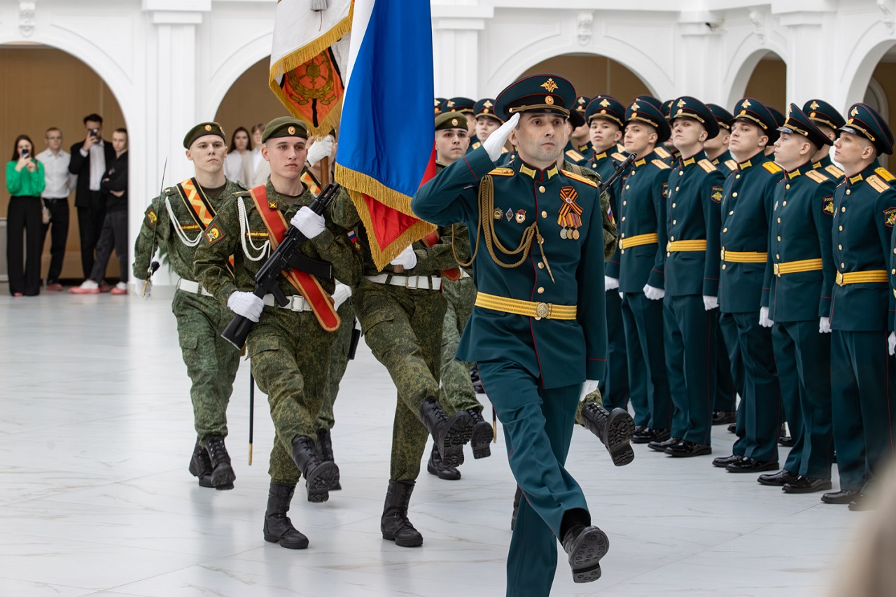 выпуск военных офицеров