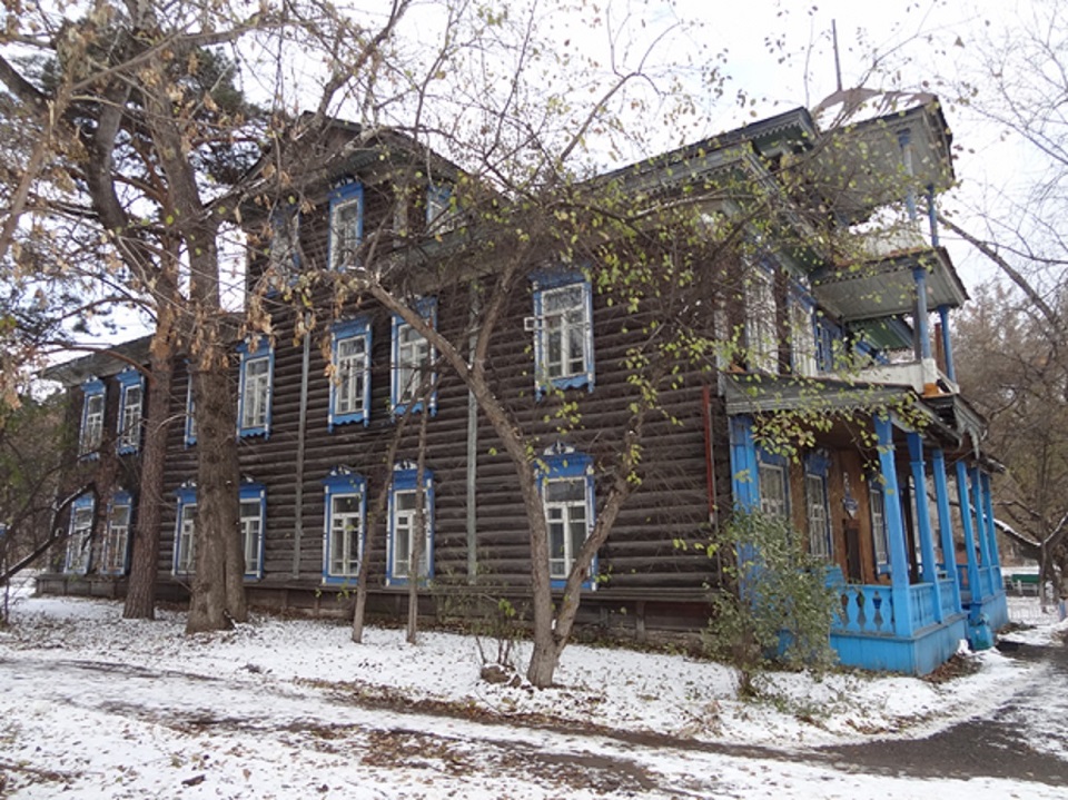 Дом со светелками санатория "Енисей"