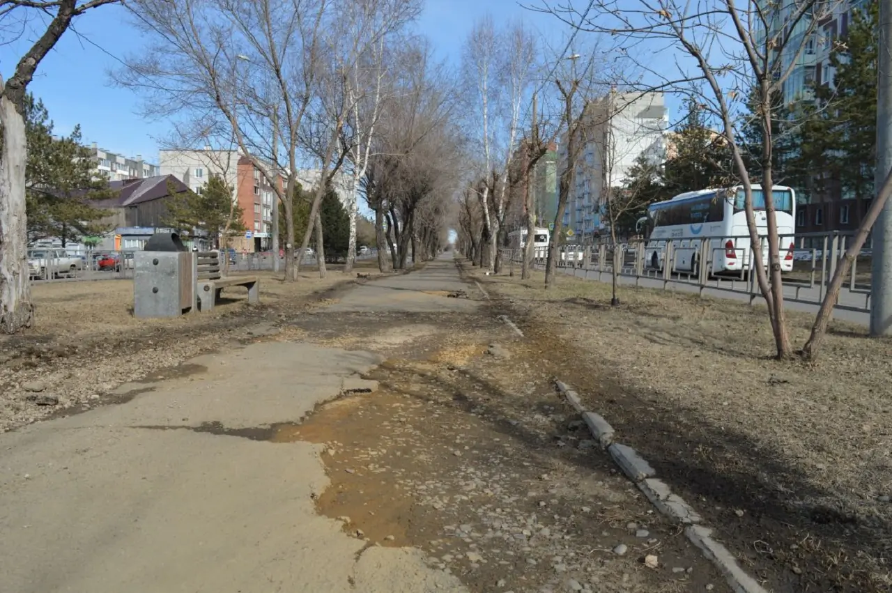 Бульвар в Ботаническом