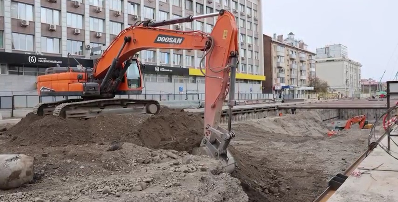 Разработка котлована на Маркса