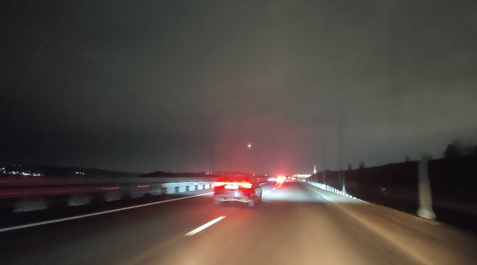 Ночная трасса в Емельяново