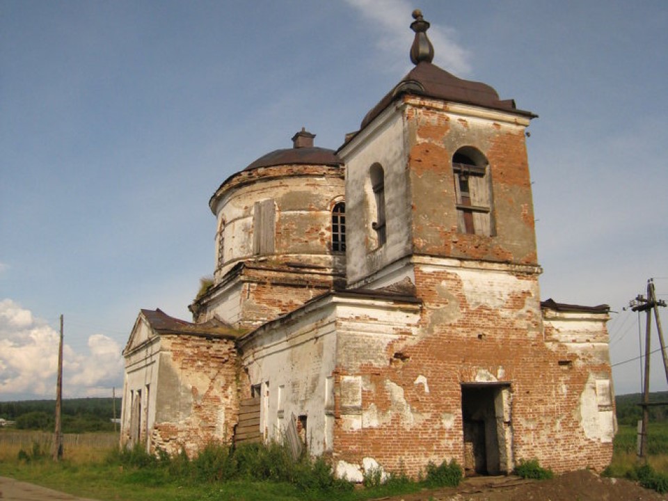 Николаевская церковь в Большом Кемчуге