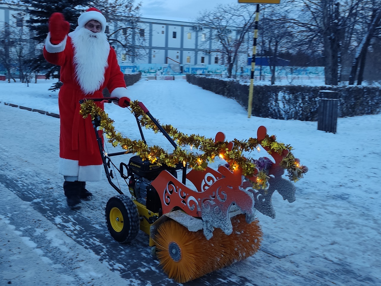 Дед Мороз на улице