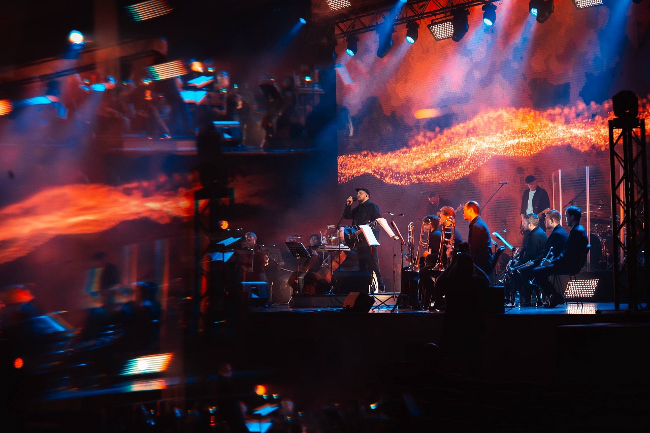 Концерт Сергея Бобунца с оркестром